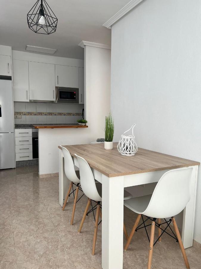 شقة Atico Duplex Con Vista Mar Y Terraza Privada A 200M De La Playa Hasta 6 Personas غاروشا المظهر الخارجي الصورة